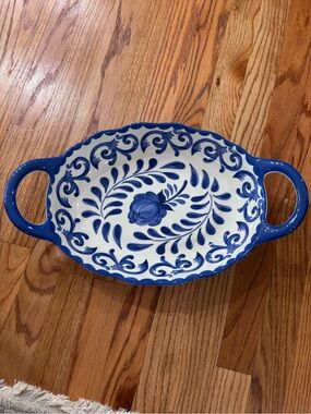 ARTISAN DE LUXE BLUE ROSE MELAMINE 13.5x10 OVAL SERVING BOWL WITH HANDLES
